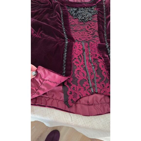 Vintage Burgundy Velvet Lace Beaded Tunic Top Gothic Renaissance Style - Picture 7 of 8
